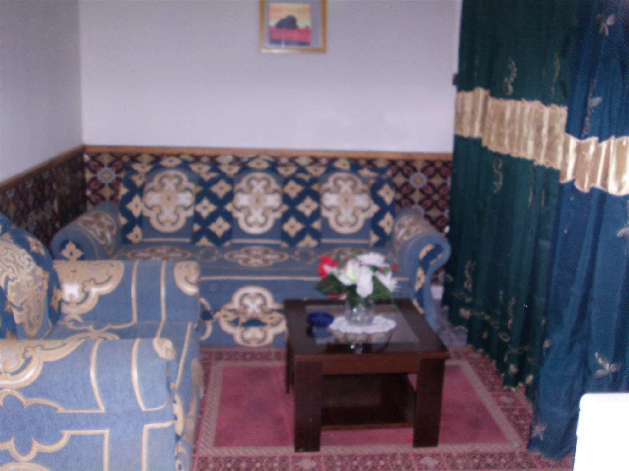 Ikrama - Hostel Нуакшот Экстерьер фото